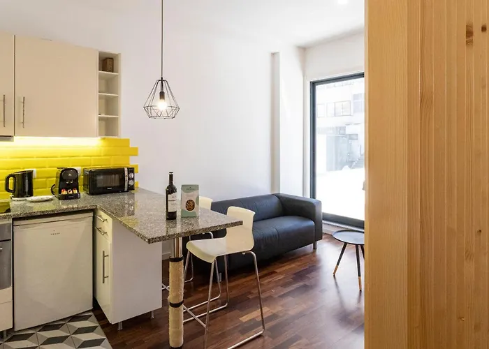 Sena 27 By Lovelystay Apartment