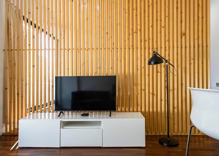 Sena 27 By Lovelystay Apartment