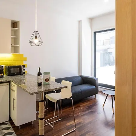 Sena 27 By Lovelystay Apartment