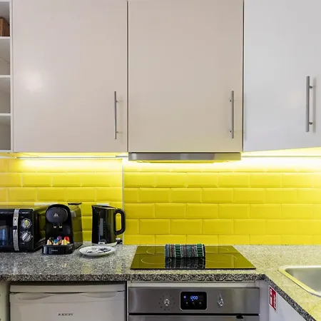 Sena 27 By Lovelystay Apartment