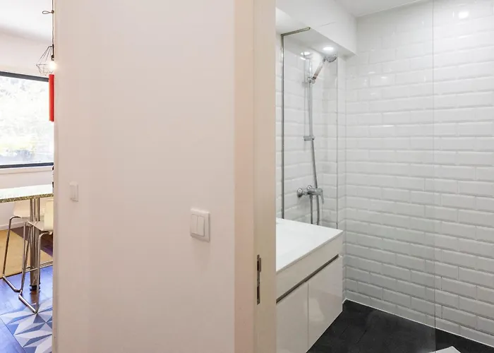 Sena 27 By Lovelystay