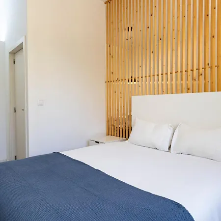 Sena 27 By Lovelystay *