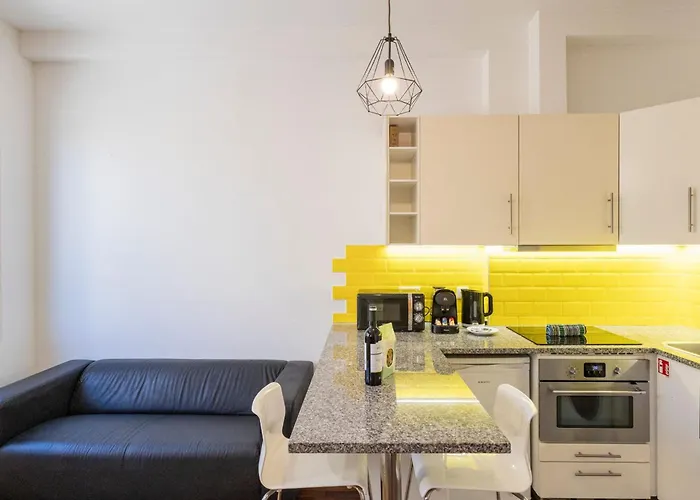 Sena 27 By Lovelystay *