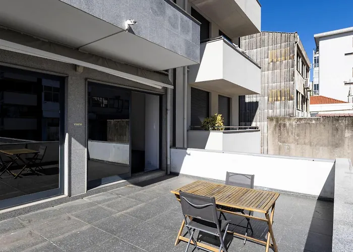 Sena 27 By Lovelystay *